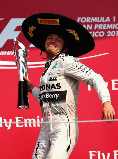 Sombrero della vittoria anche per Rosberg. Afp